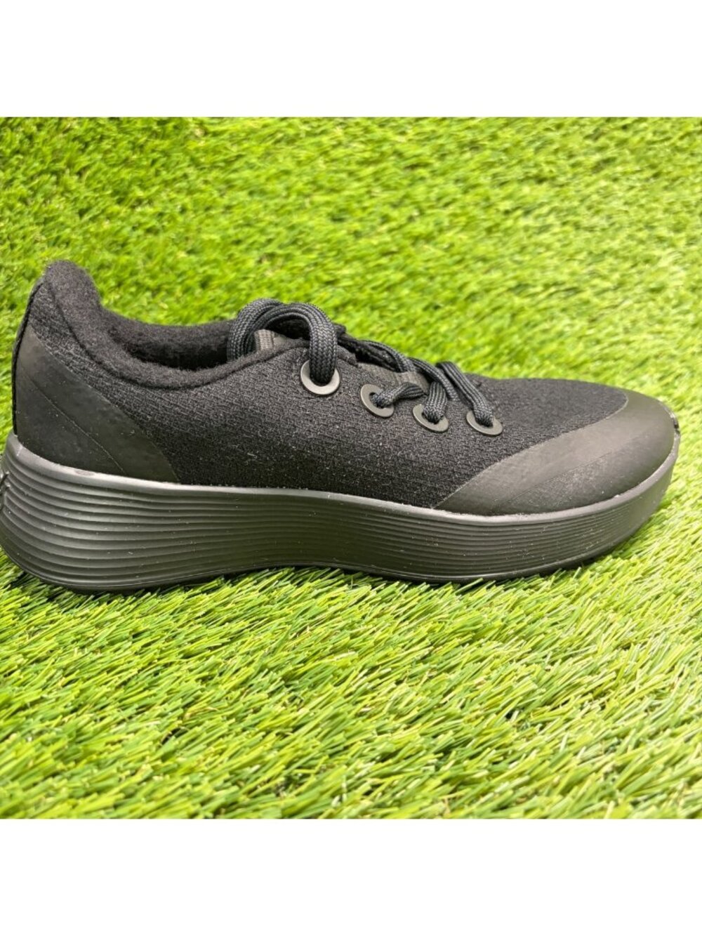Allbirds Wool Runner Protect Womens Size 6 Black Athletic Walking Shoes Sneakers